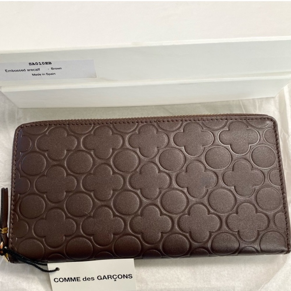 Comme Des Garcons Brown Leather Patterned Clover 🍀 Embossed Arecalf  Wallet